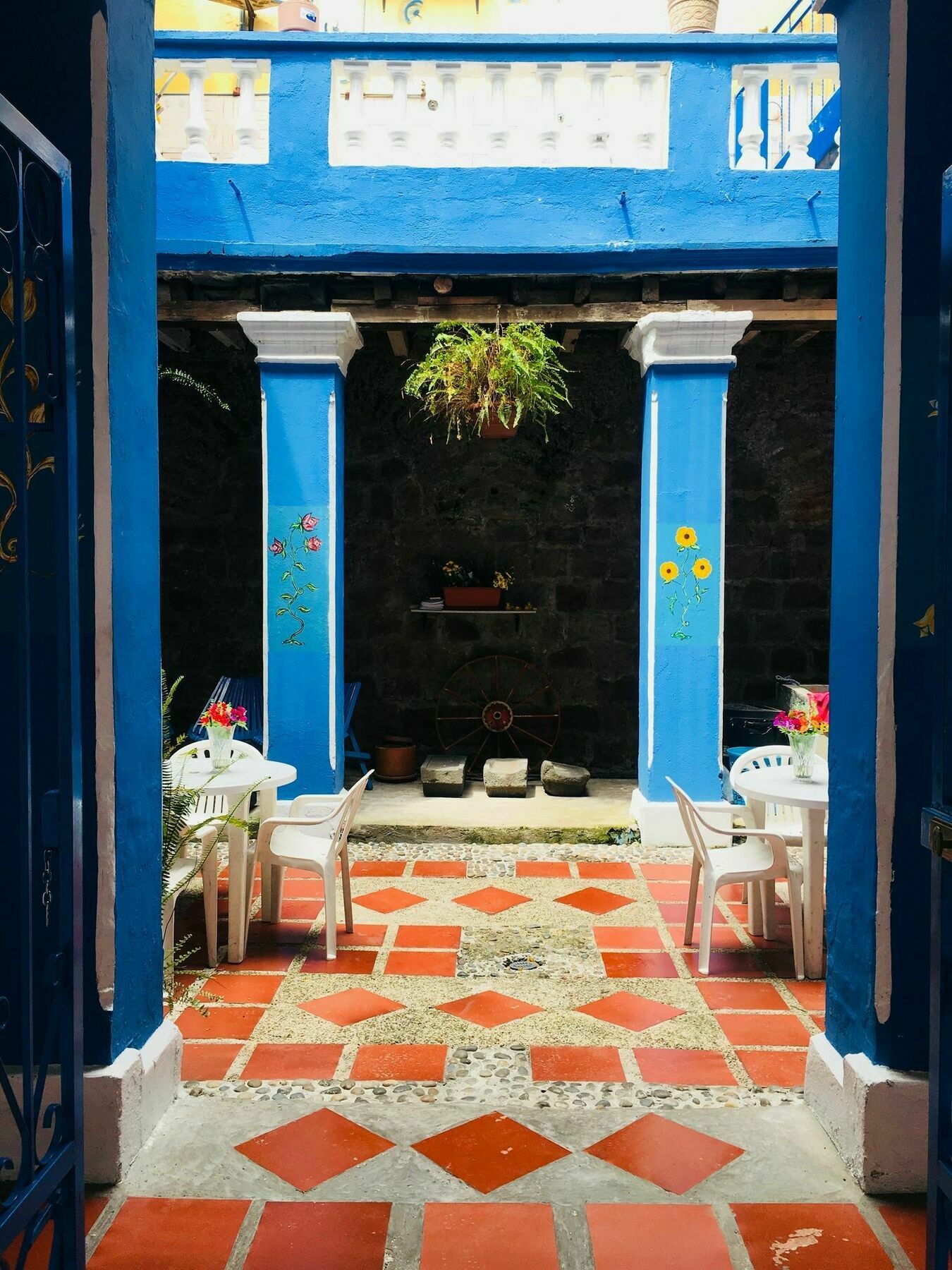 Blue Door Housing Historic Quito Ξενοδοχείο Εξωτερικό φωτογραφία